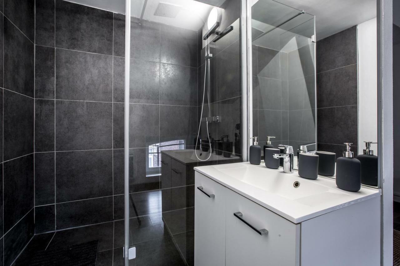 Cosy Appartement Proche Gares Lille Exteriör bild